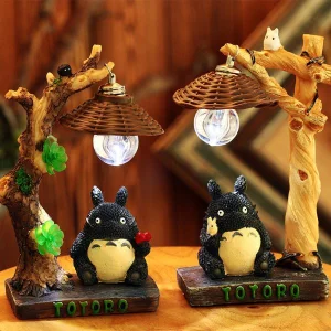 totoro-goc-cay-tuong-trang-tri