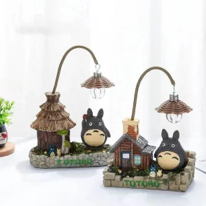 totoro-trong-vuon-tuong-trang-tri